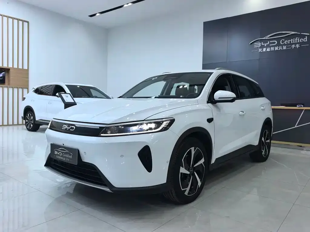 BYD Seal 05 DM-i 2025 из CN, фото 1