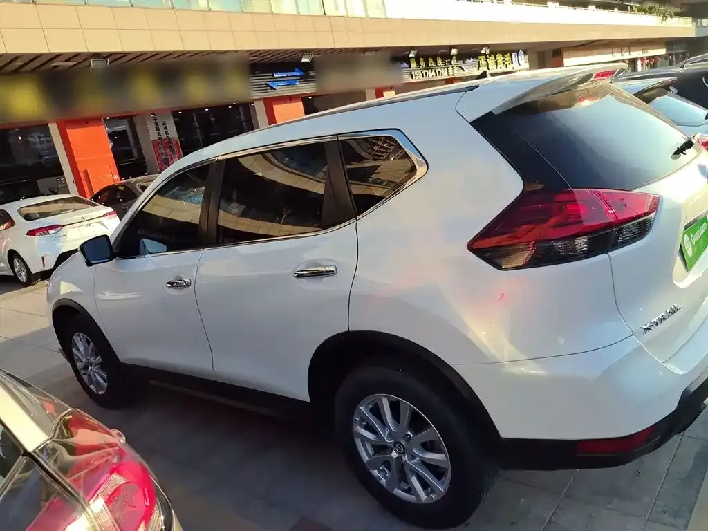 Nissan X-Trail 2023 из CN, фото 5