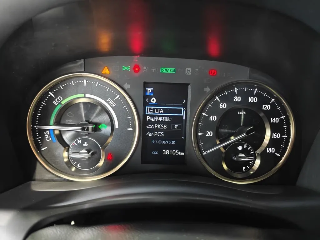 Lexus LM 2023 из CN, фото 5