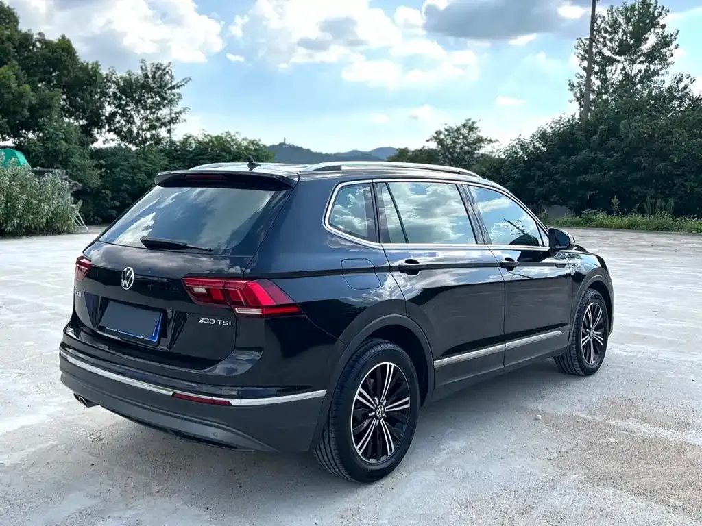 Volkswagen Tiguan L 2021 из CN, фото 6