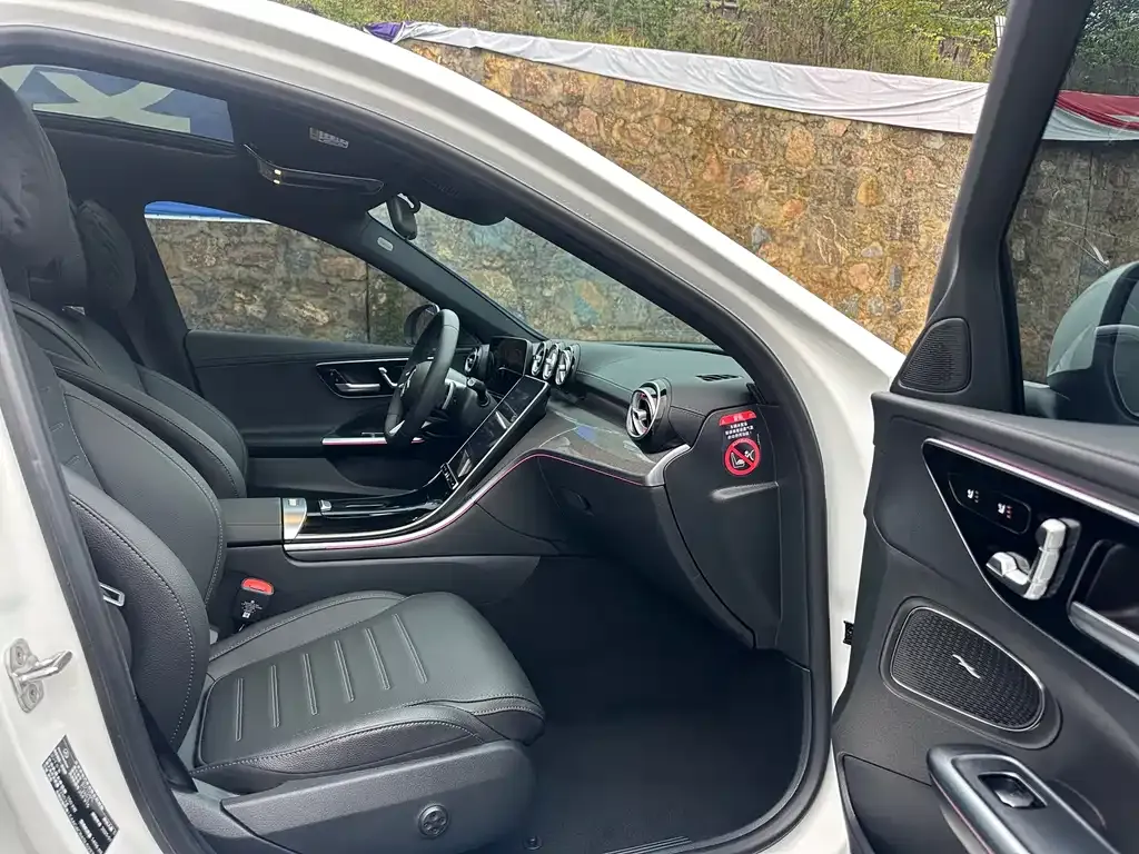 Mercedes-Benz C-Class 2025 из CN, фото 8