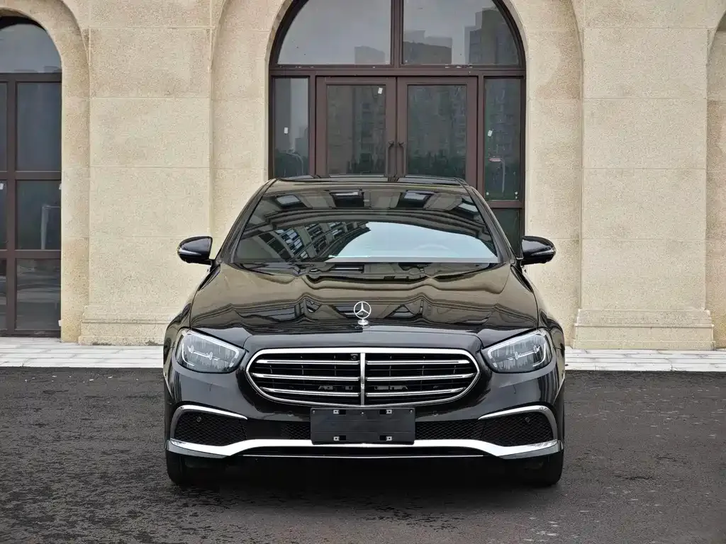 Mercedes-Benz E-Class 2024 из CN, фото 3