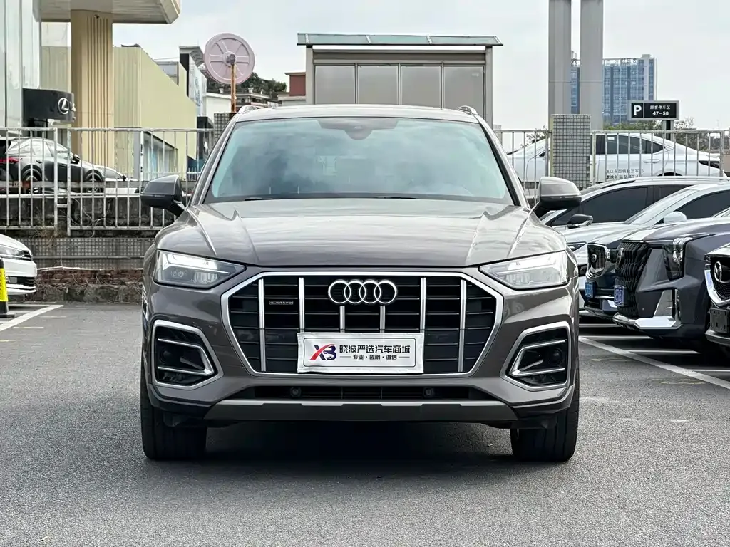 Audi Q5L 2022 из CN, фото 2