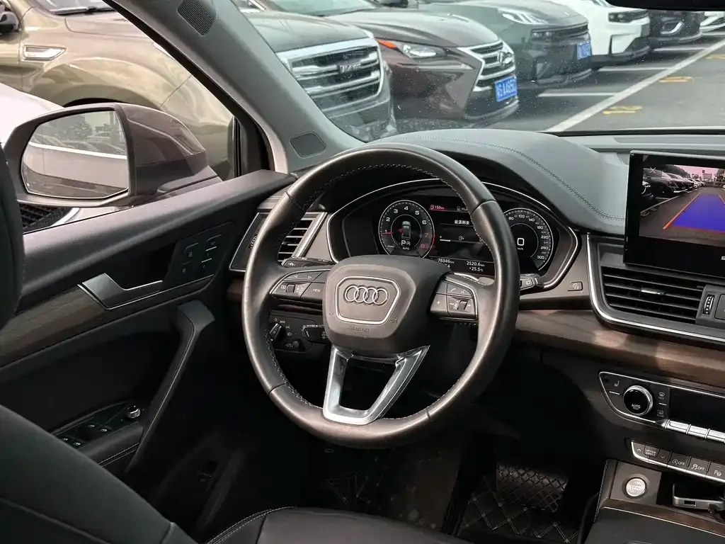 Audi Q5L 2022 из CN, фото 7