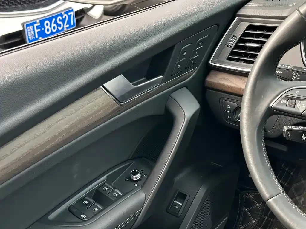 Audi Q5L 2022 из CN, фото 8