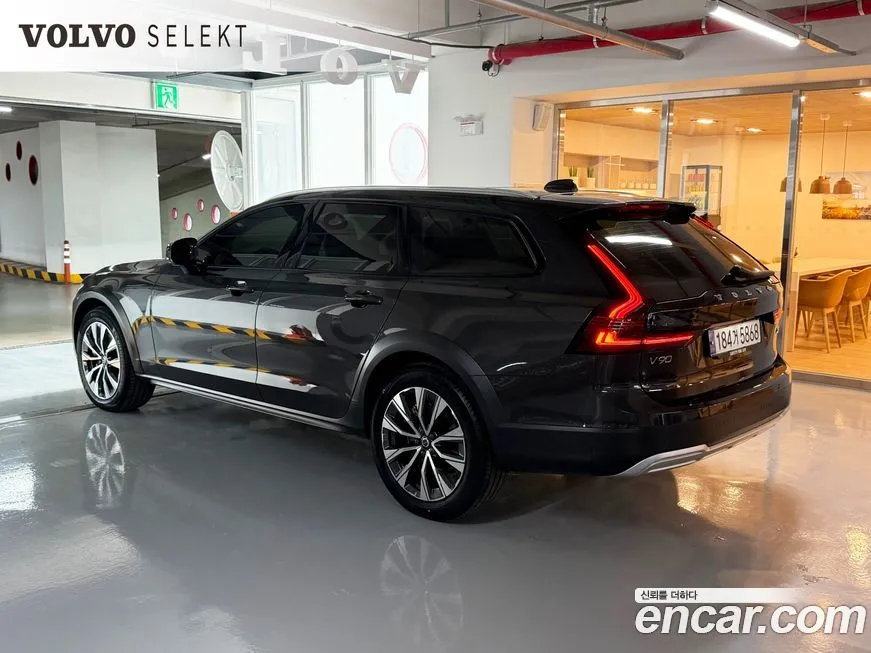 Volvo V90 2024 из KR, фото 2