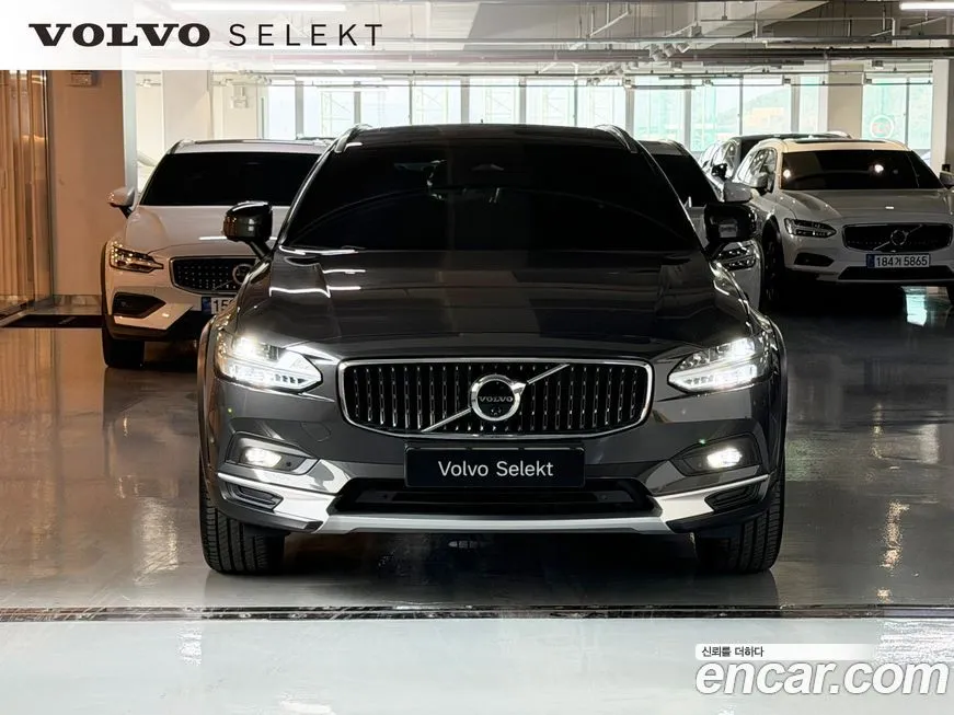 Volvo V90 2024 из KR, фото 3