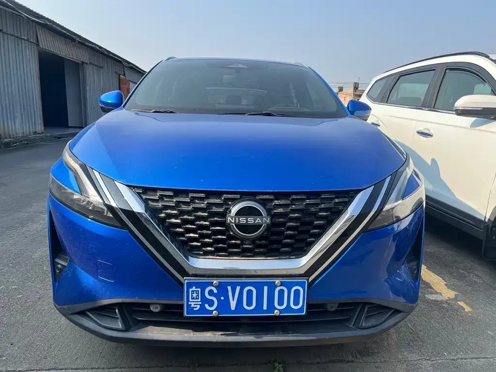Nissan Qashqai 2023 из CN, фото 2