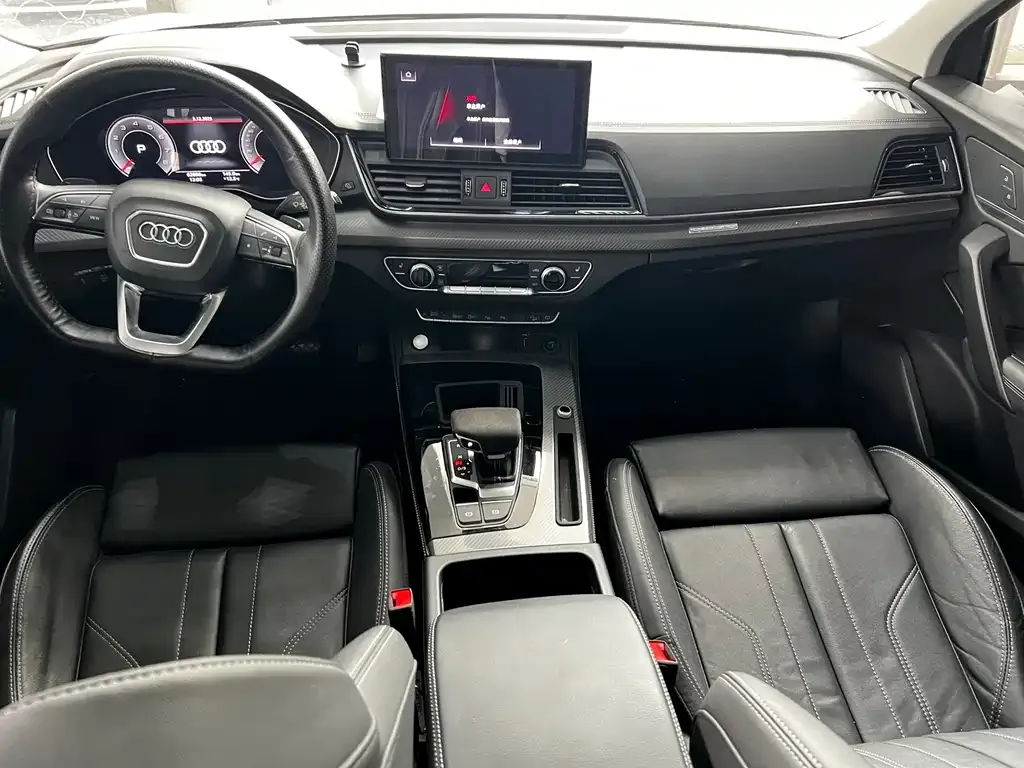 Audi Q5L 2021 из CN, фото 6