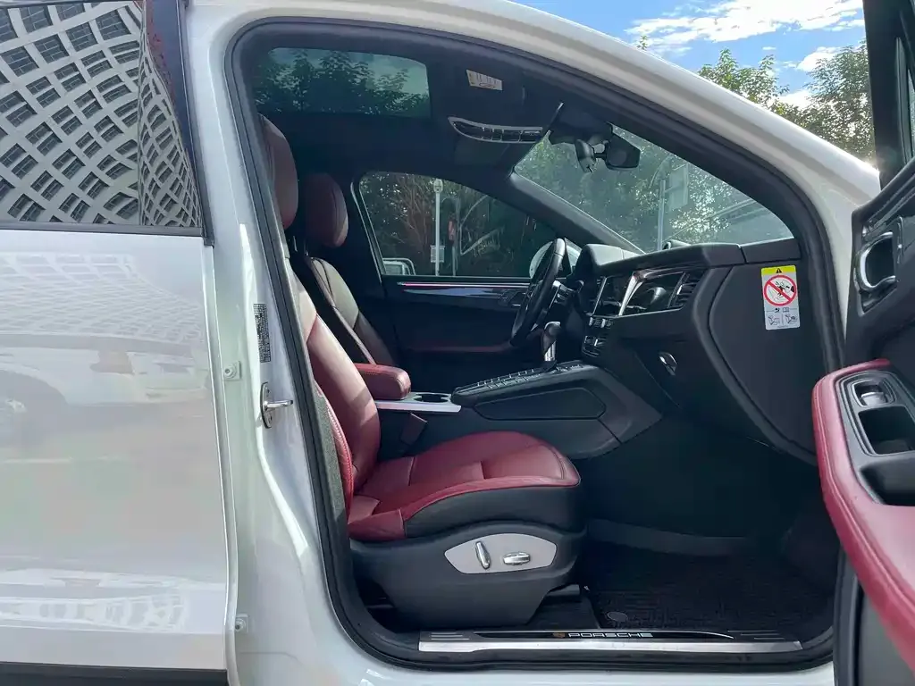 Porsche Macan 2021 из CN, фото 10
