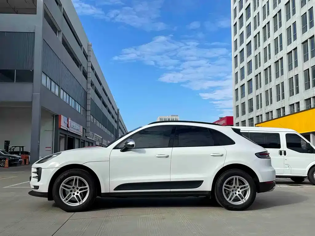 Porsche Macan 2021 из CN, фото 4