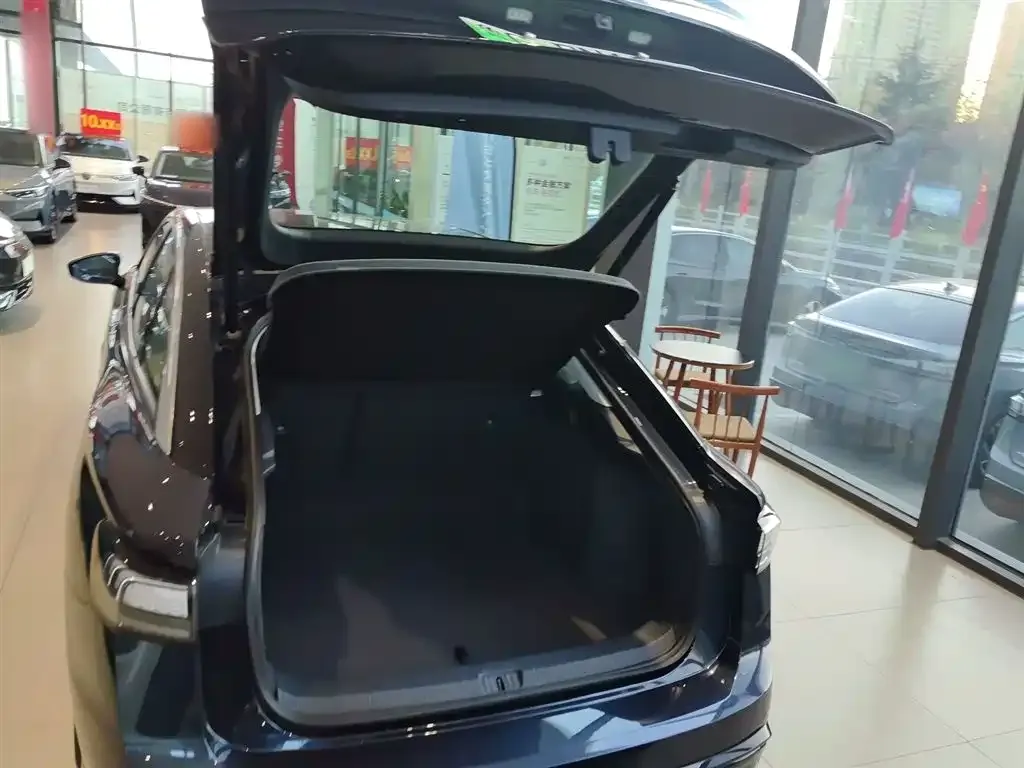 Volkswagen ID.7 VIZZION 2024 из CN, фото 9