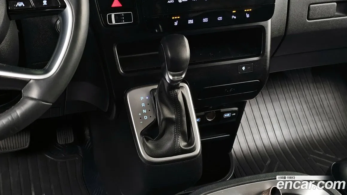 Hyundai Staria — фото 9