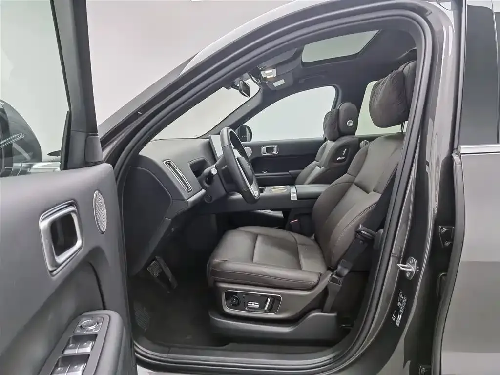 Li Auto L8 2024 из CN, фото 10