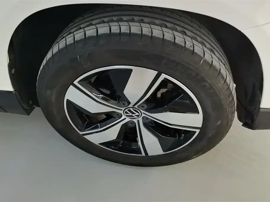 Volkswagen Tharu 2021 из CN, фото 6
