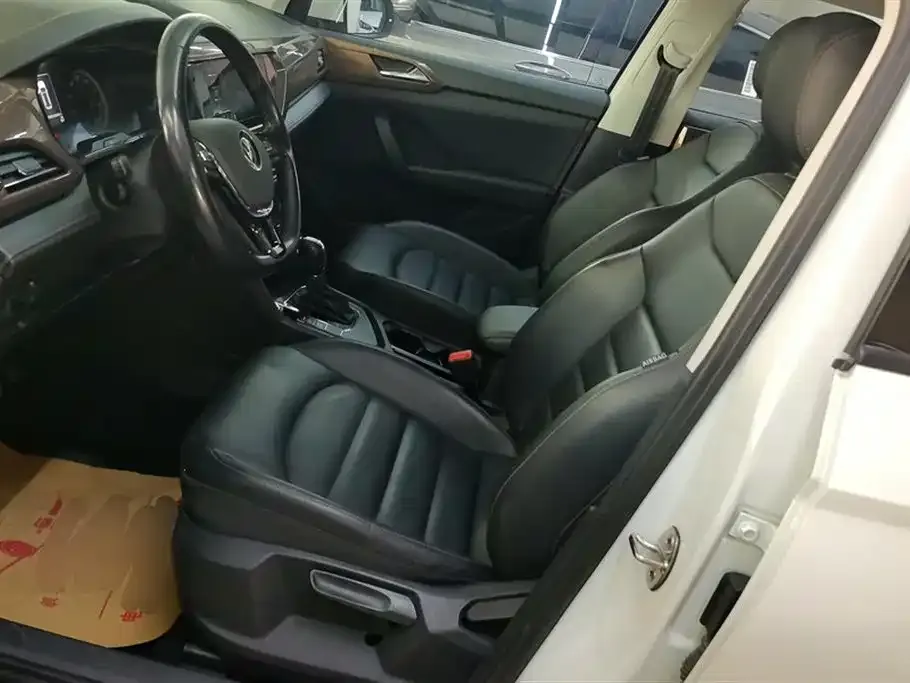 Volkswagen Tharu 2021 из CN, фото 9