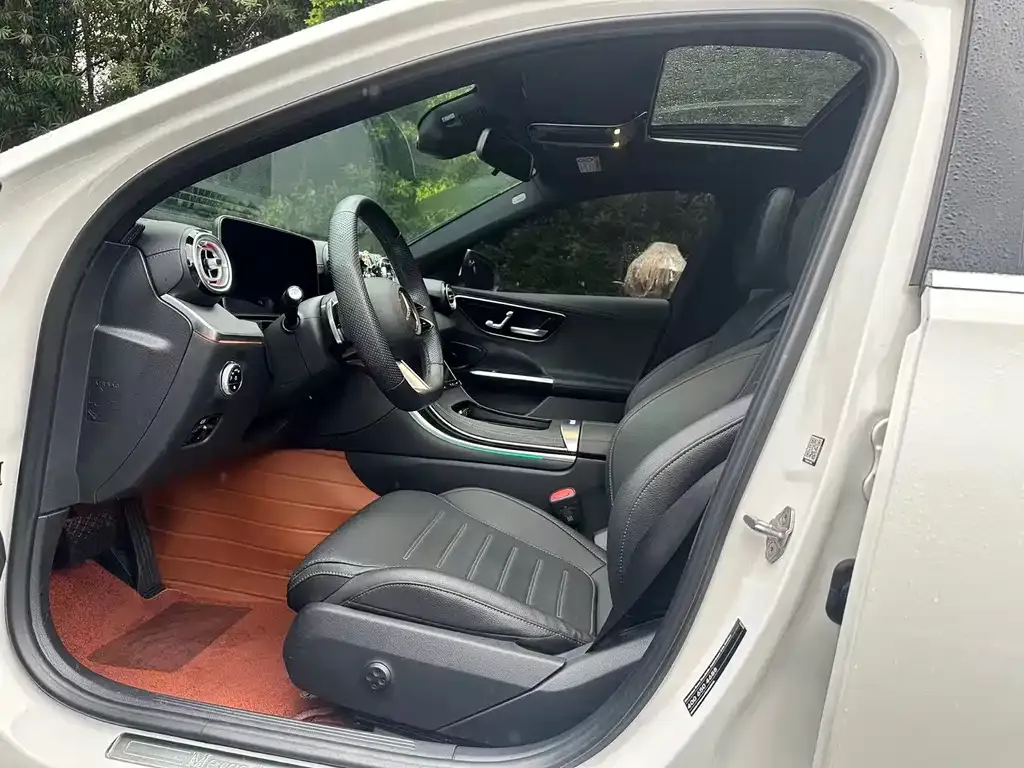 Mercedes-Benz C-Class 2024 из CN, фото 8