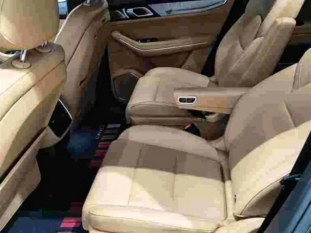 Lynk & Co 09 EM-P 2024 из CN, фото 8