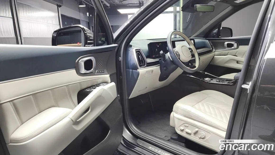 Kia Sorento — фото 10