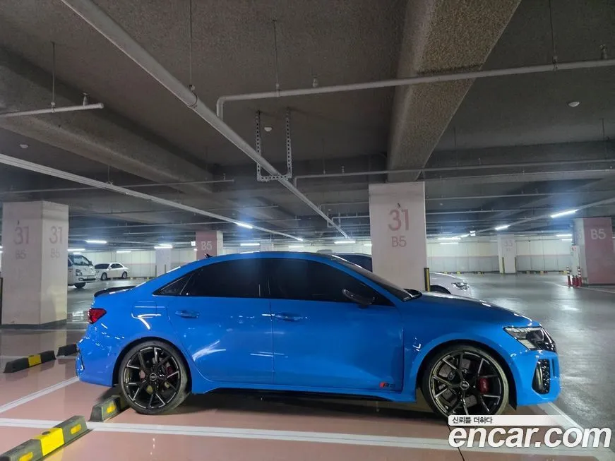 Audi RS3 2024 из KR, фото 2
