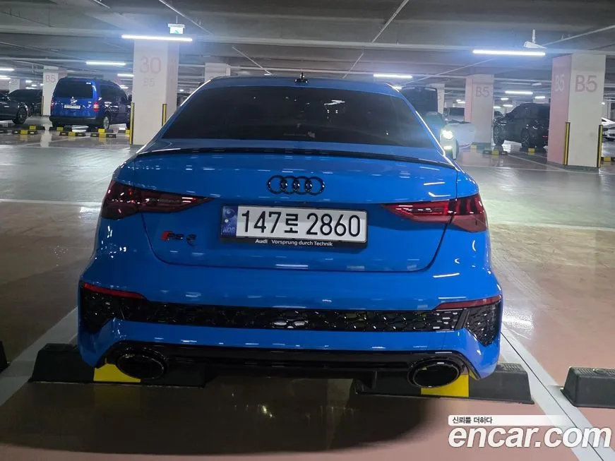 Audi RS3 2024 из KR, фото 4