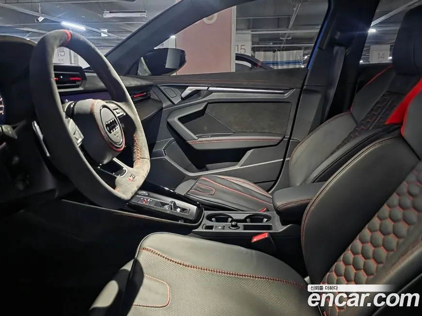 Audi RS3 2024 из KR, фото 5