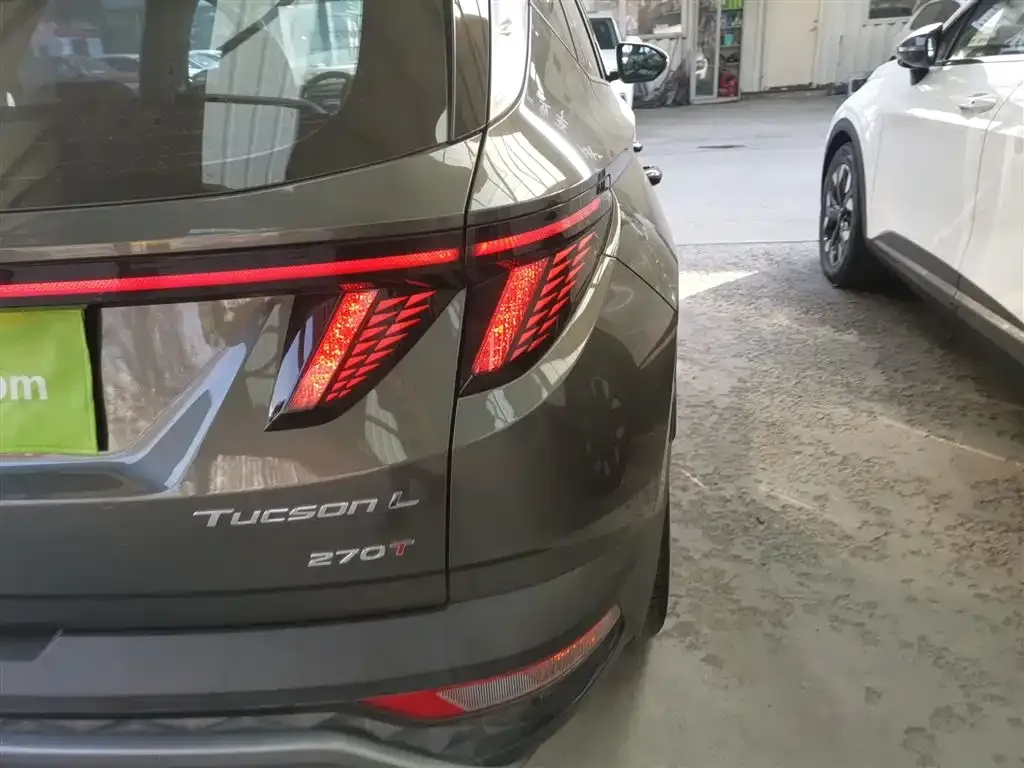 Hyundai Tucson 2023 из CN, фото 8