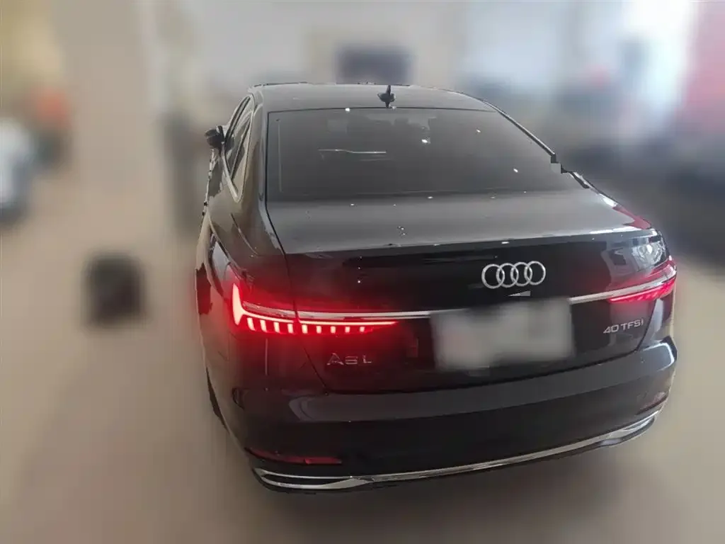 Audi A6L 2023 из CN, фото 10