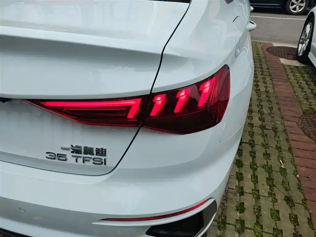 Audi A3 2023 из CN, фото 8