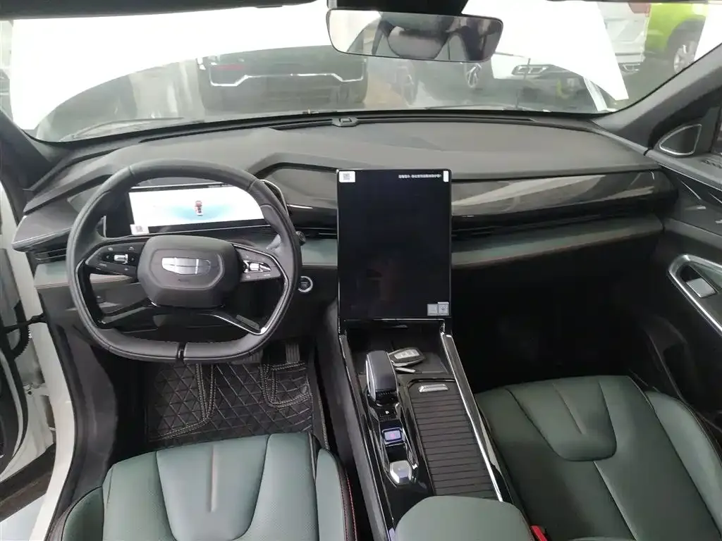 Geely Boyue 2025 из CN, фото 10