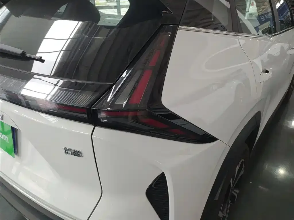 Geely Boyue 2025 из CN, фото 8