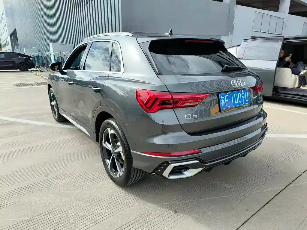 Audi Q3 2025 из CN, фото 7