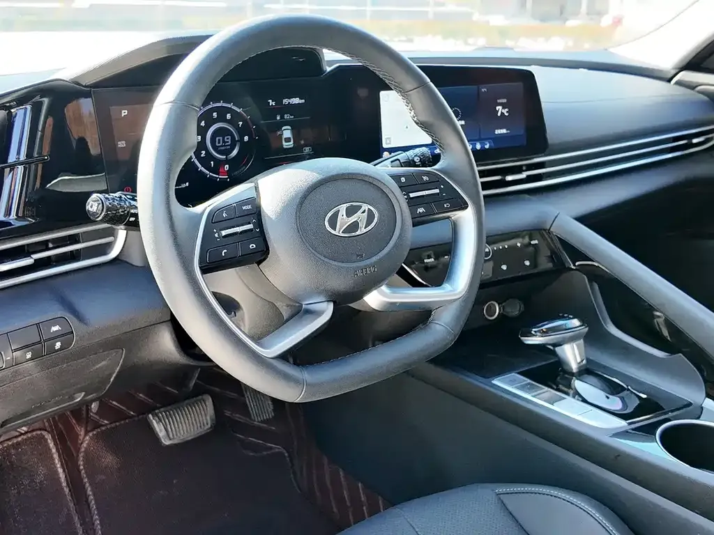 Hyundai Elantra 2022 из CN, фото 7