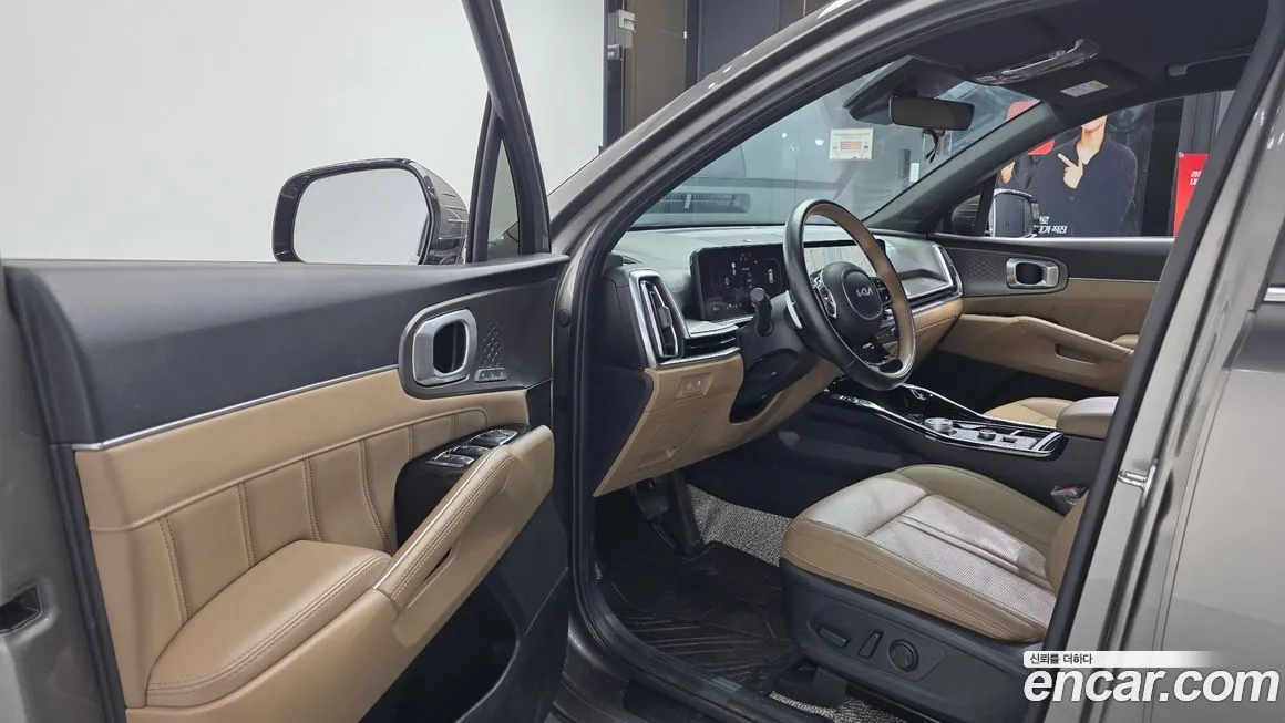 Kia Sorento — фото 10