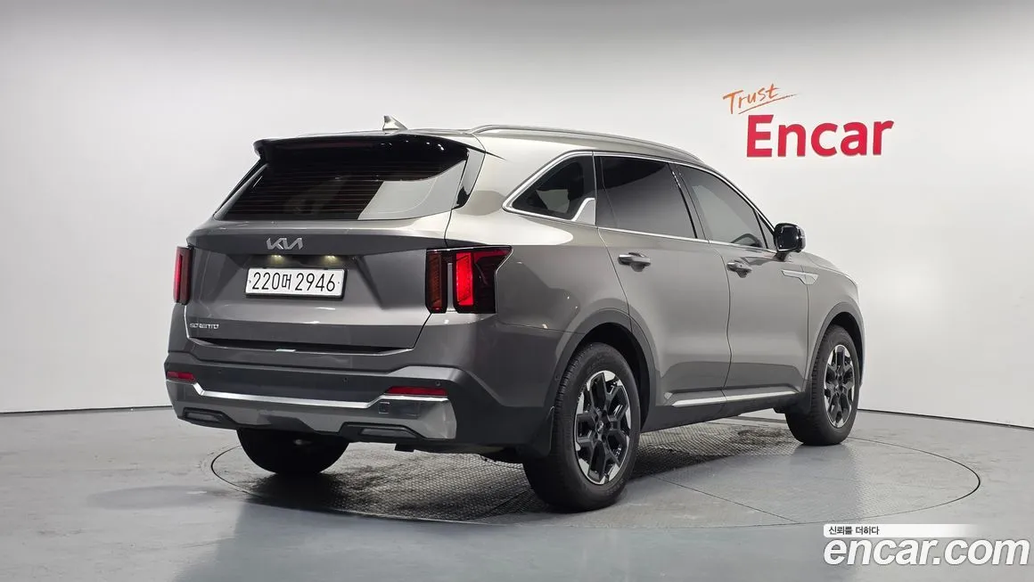 Kia Sorento — фото 2