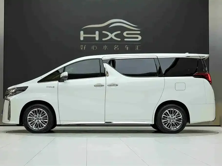 Toyota Alphard 2023 из CN, фото 3