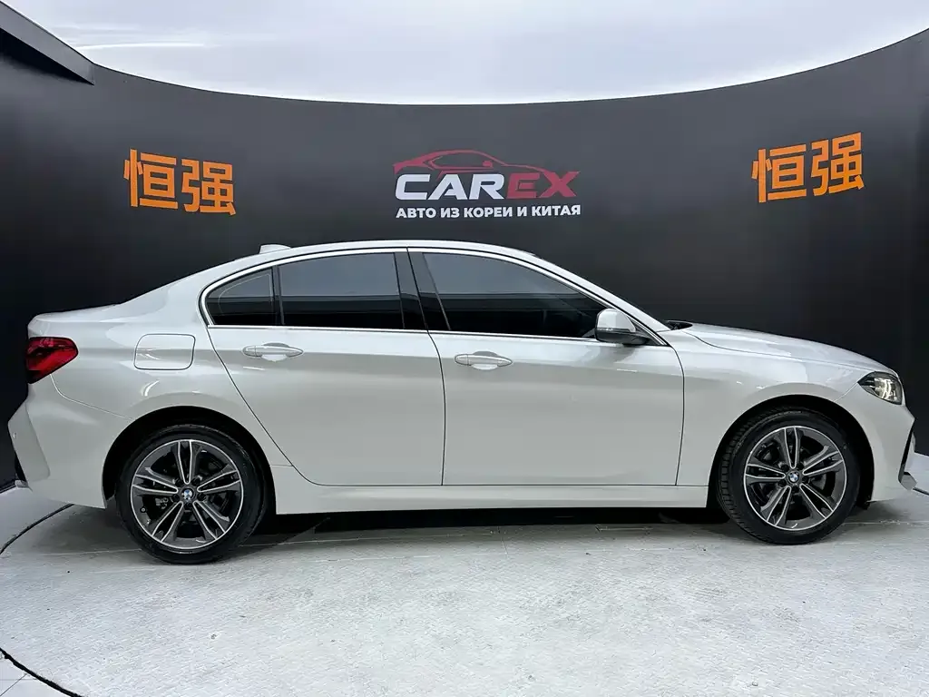 BMW 1 Series 2022 из CN, фото 3