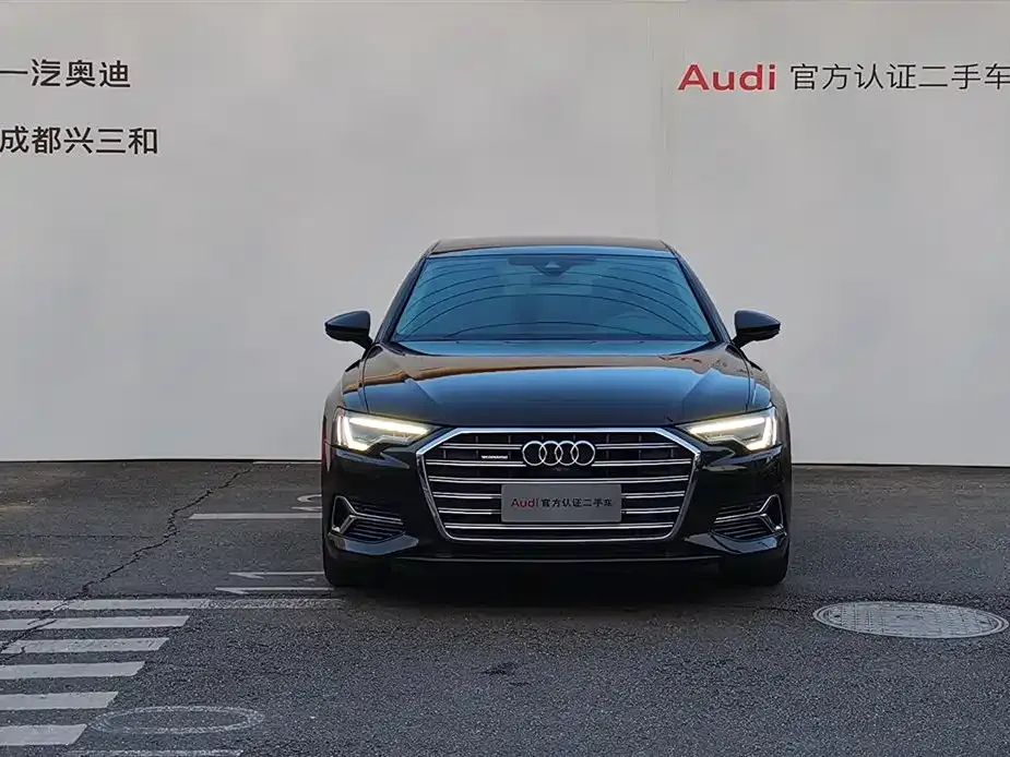 Audi A6L 2022 из CN, фото 2