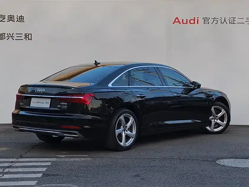 Audi A6L 2022 из CN, фото 4