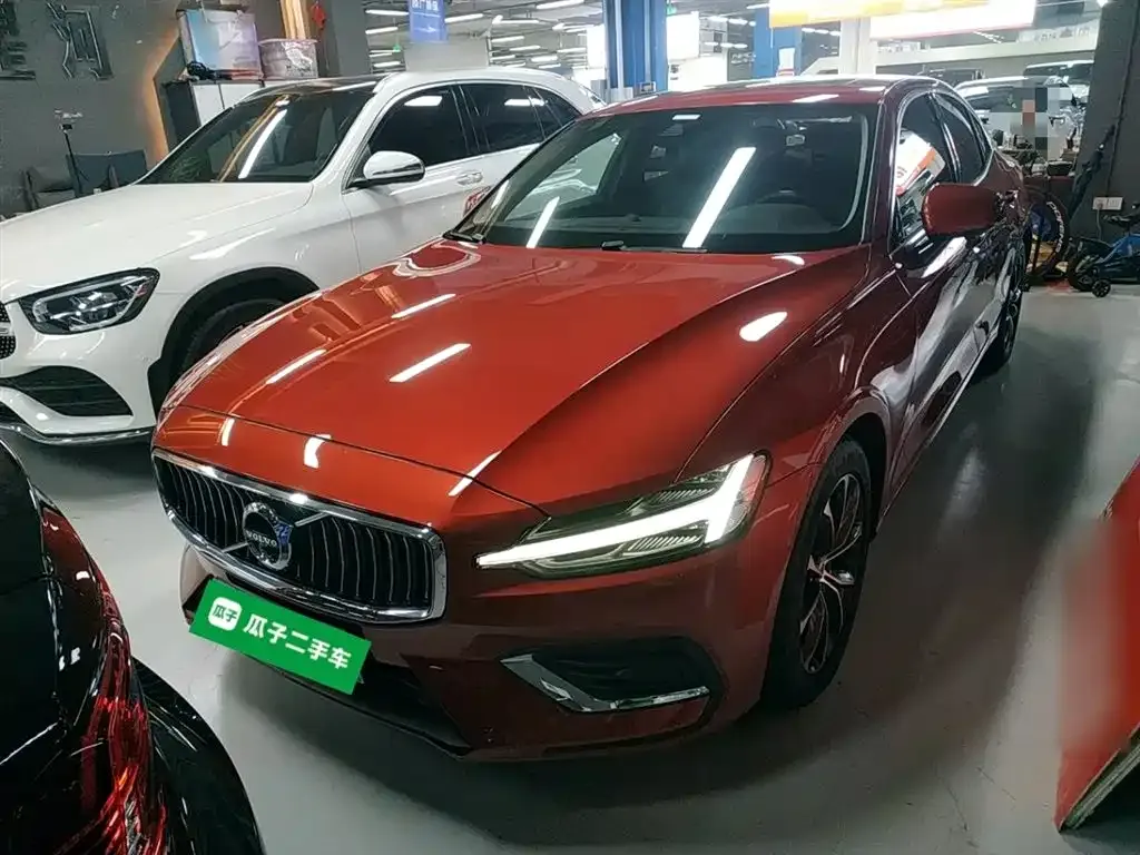 Volvo S60 2021 из CN, фото 3