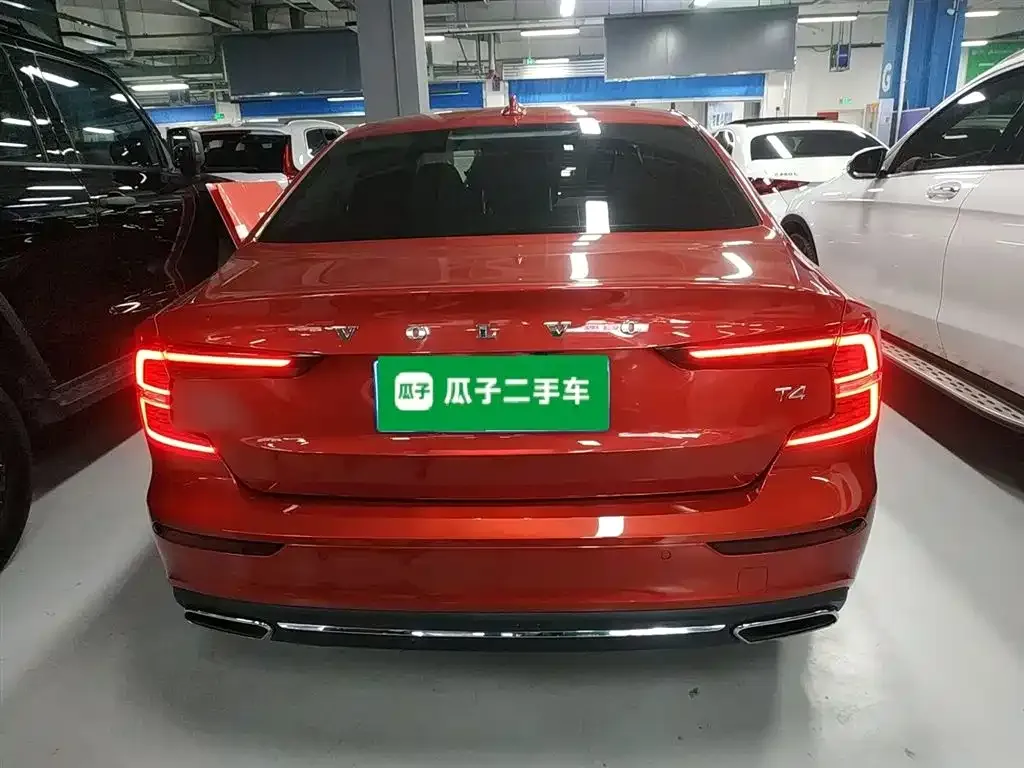 Volvo S60 2021 из CN, фото 6