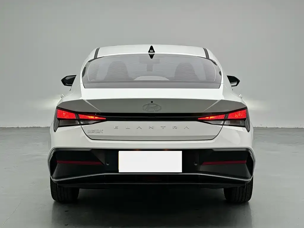 Hyundai Elantra 2025 из CN, фото 5