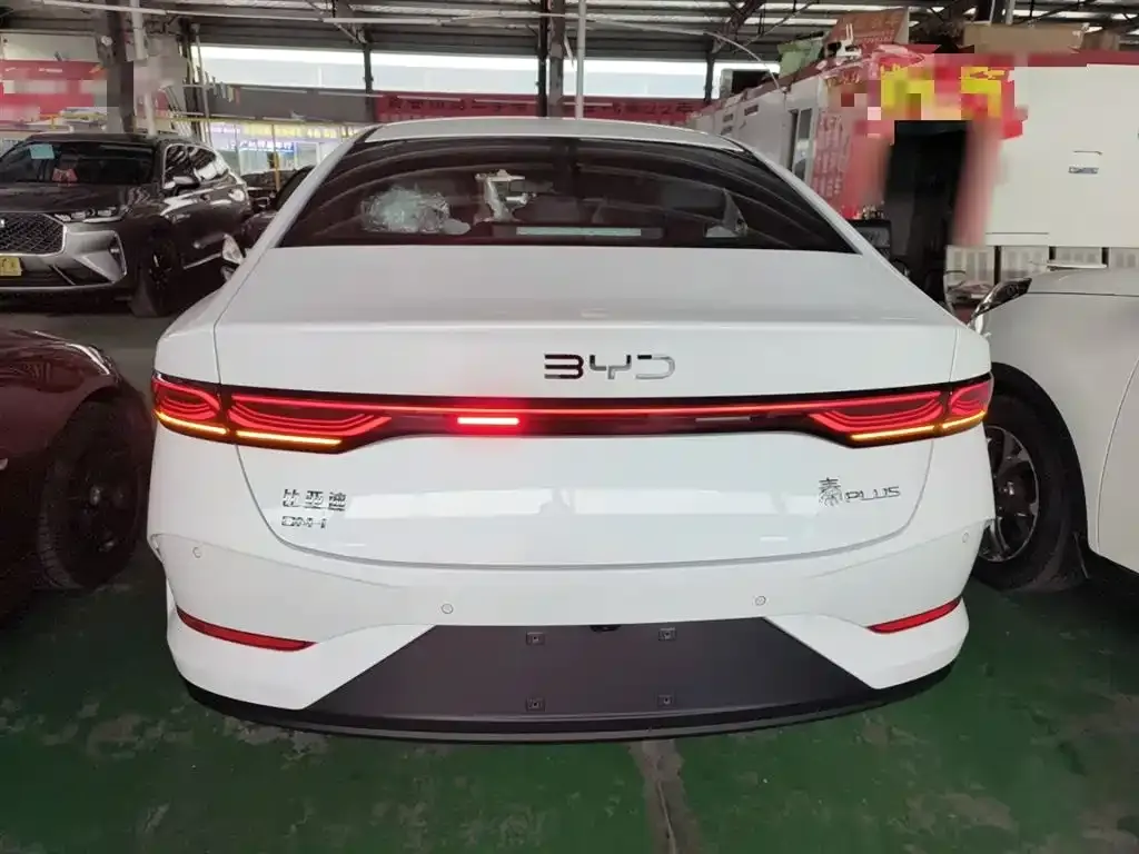 BYD Qin PLUS 2025 из CN, фото 6