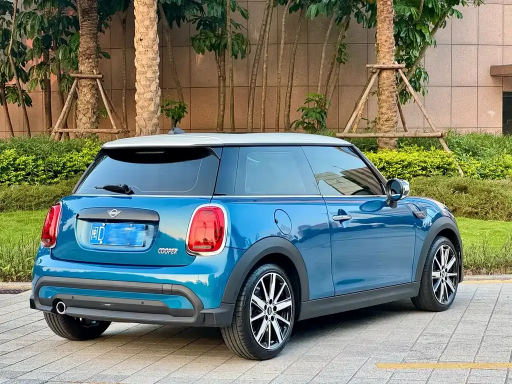 MINI Cooper (3-door) 2022 из CN, фото 5