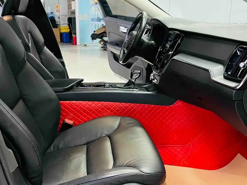 Volvo S60 2021 из CN, фото 6