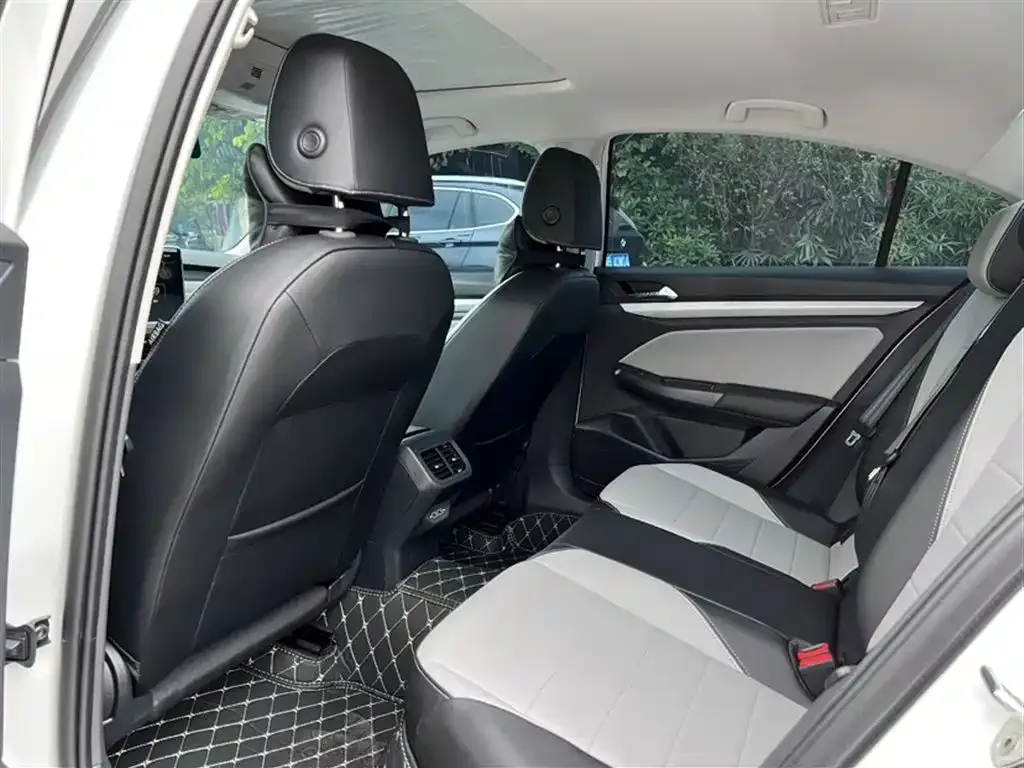 Volkswagen Bora 2025 из CN, фото 10