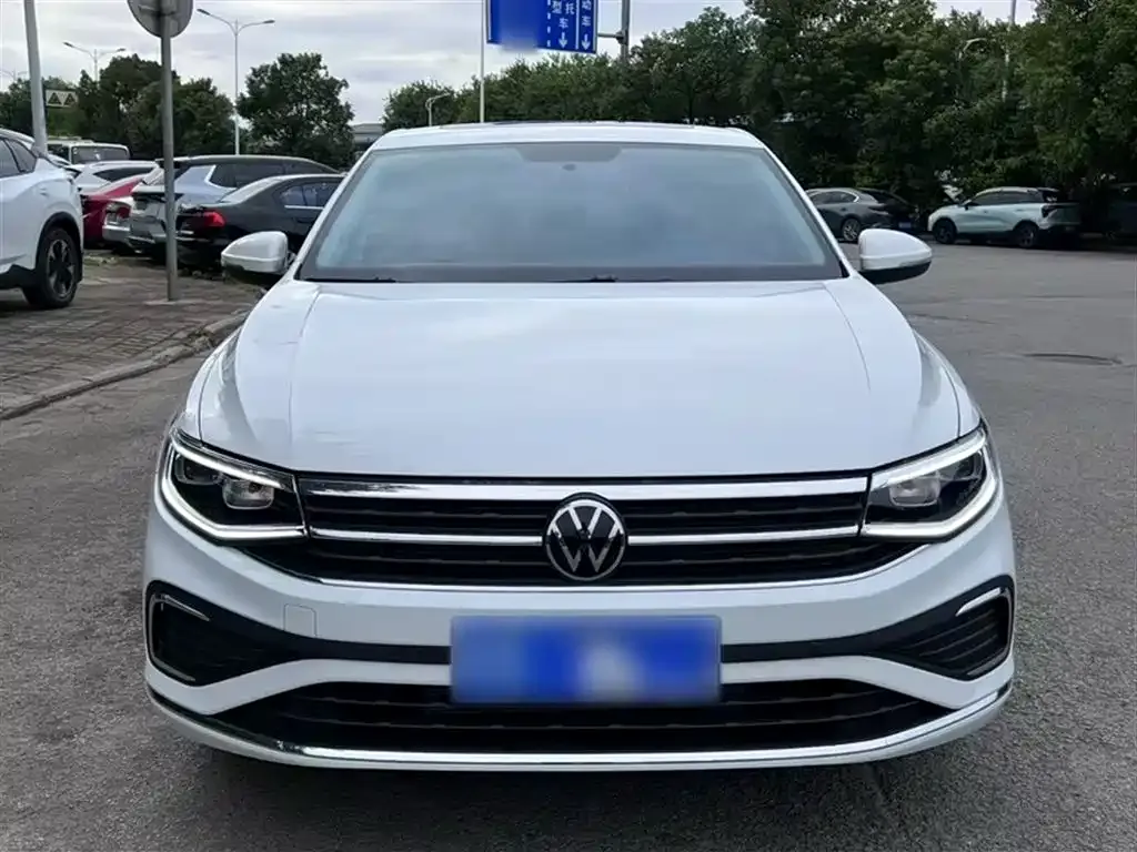 Volkswagen Bora 2025 из CN, фото 3