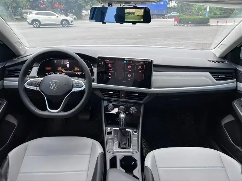 Volkswagen Bora 2025 из CN, фото 8