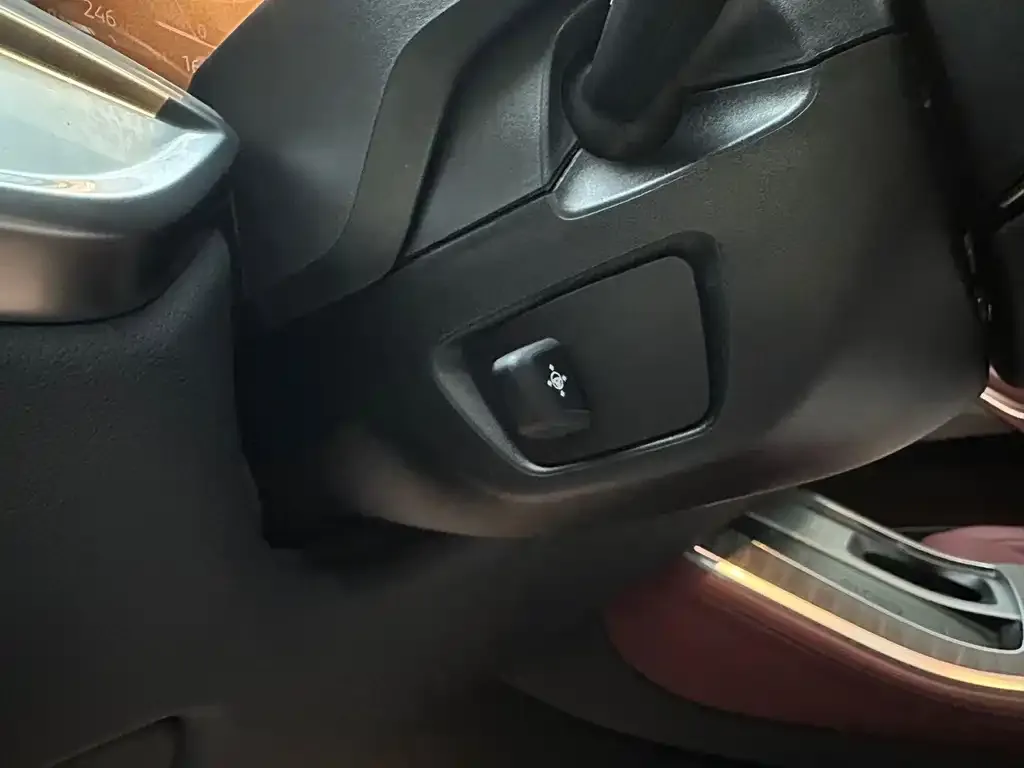 BMW X5 2025 из CN, фото 9