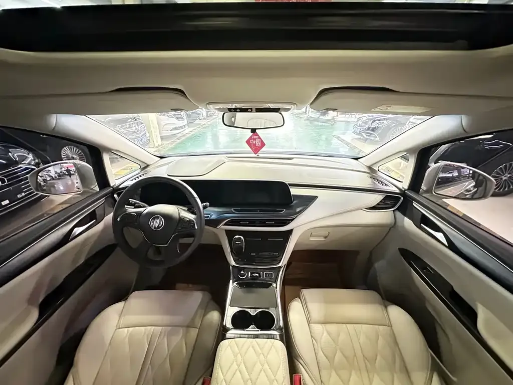 Buick GL8 2023 из CN, фото 6